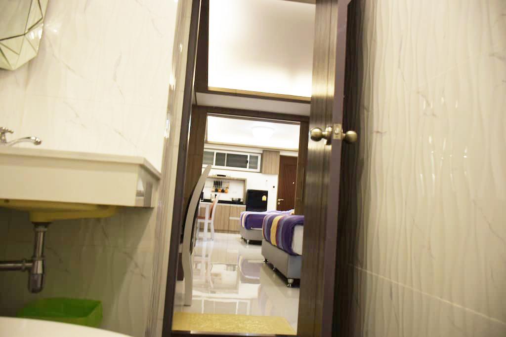 Family Suite Room Pratunam Bangkok Ngoại thất bức ảnh
