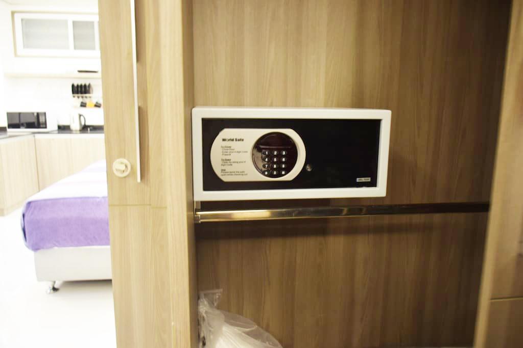 Family Suite Room Pratunam Bangkok Ngoại thất bức ảnh